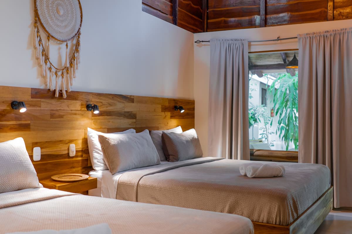 bungalow | in-room safe, free wifi, bed sheets