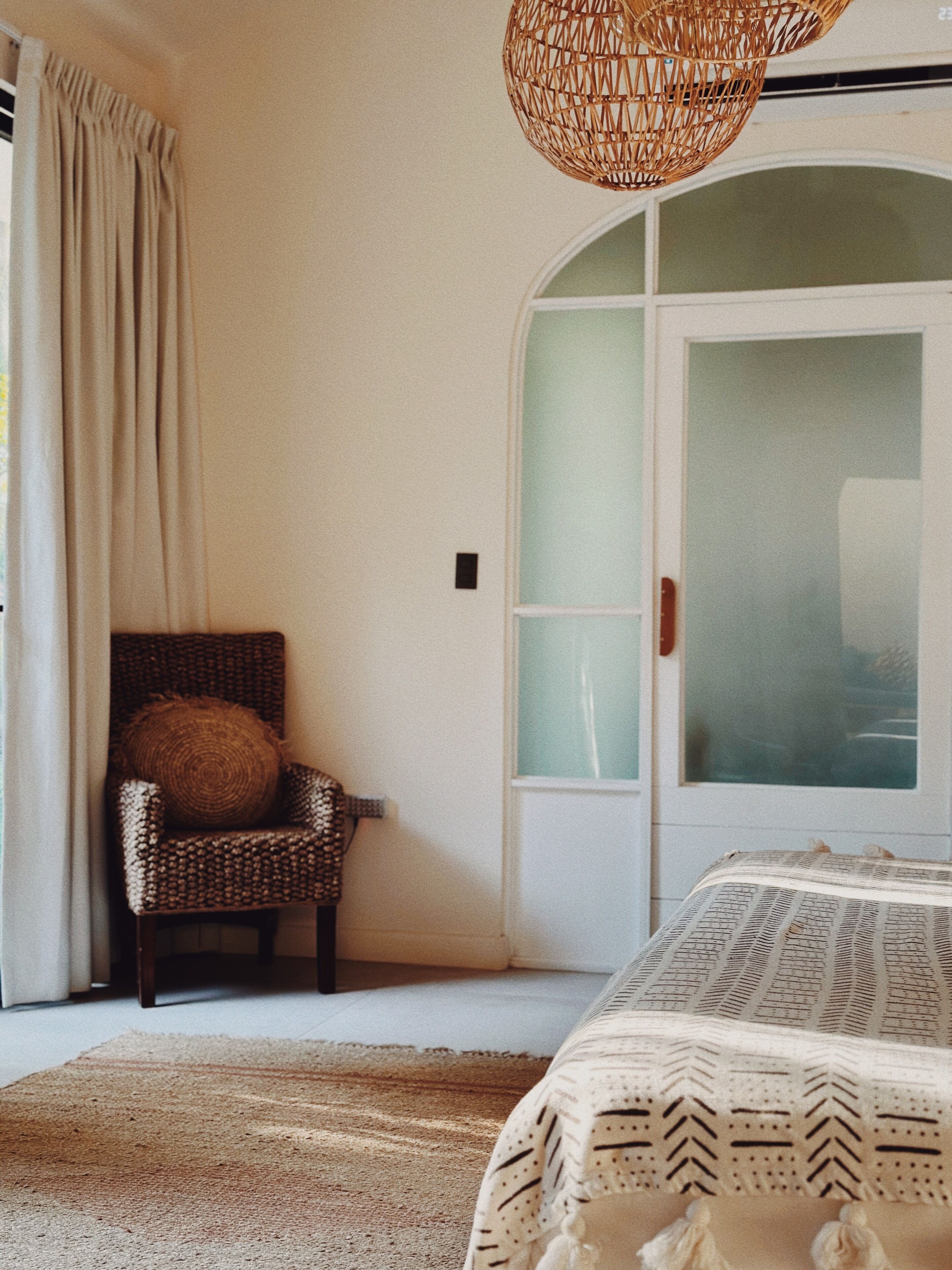 luxury villa, 4 bedrooms, ocean view, sea facing | in-room safe, free wifi, bed sheets