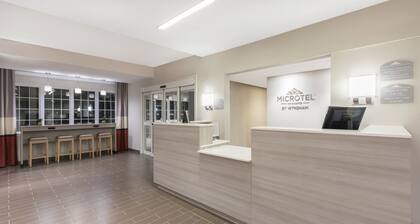 Microtel Inn & Suites By Wyndham Perry