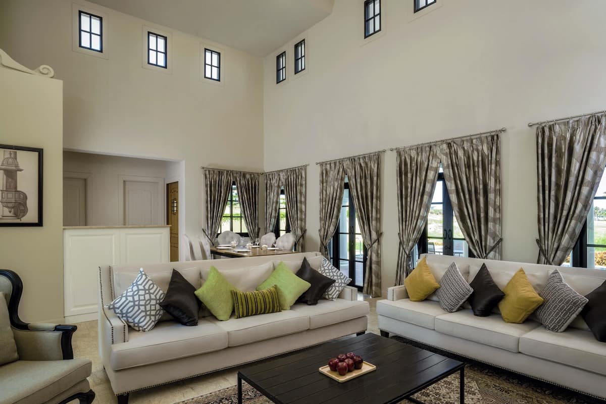 Villa, 3 chambres, piscine privée (Pool) | Minibar, coffre-fort, bureau, fer et planche à repasser