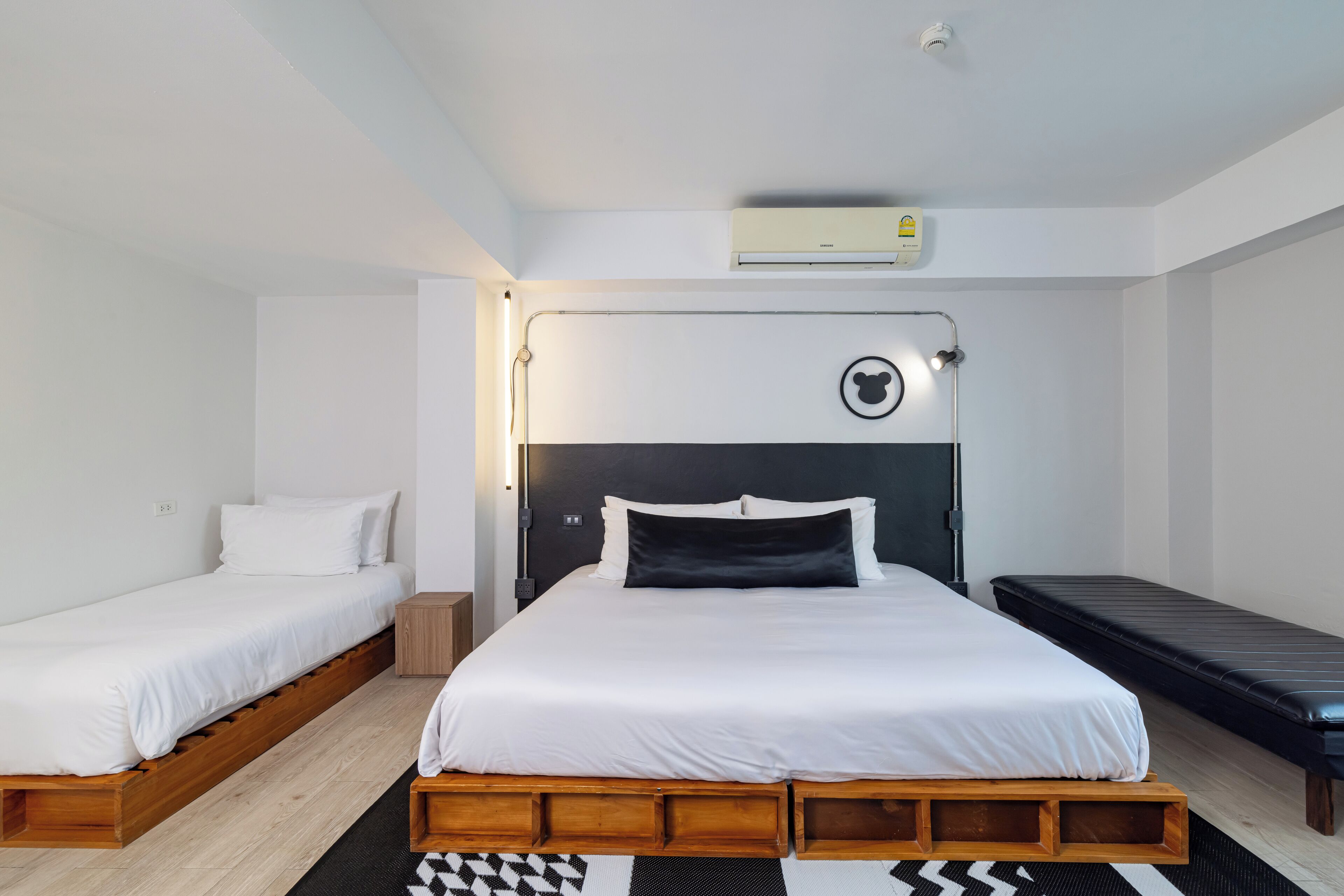 deluxe triple room | premium bedding, free minibar, in-room safe, desk
