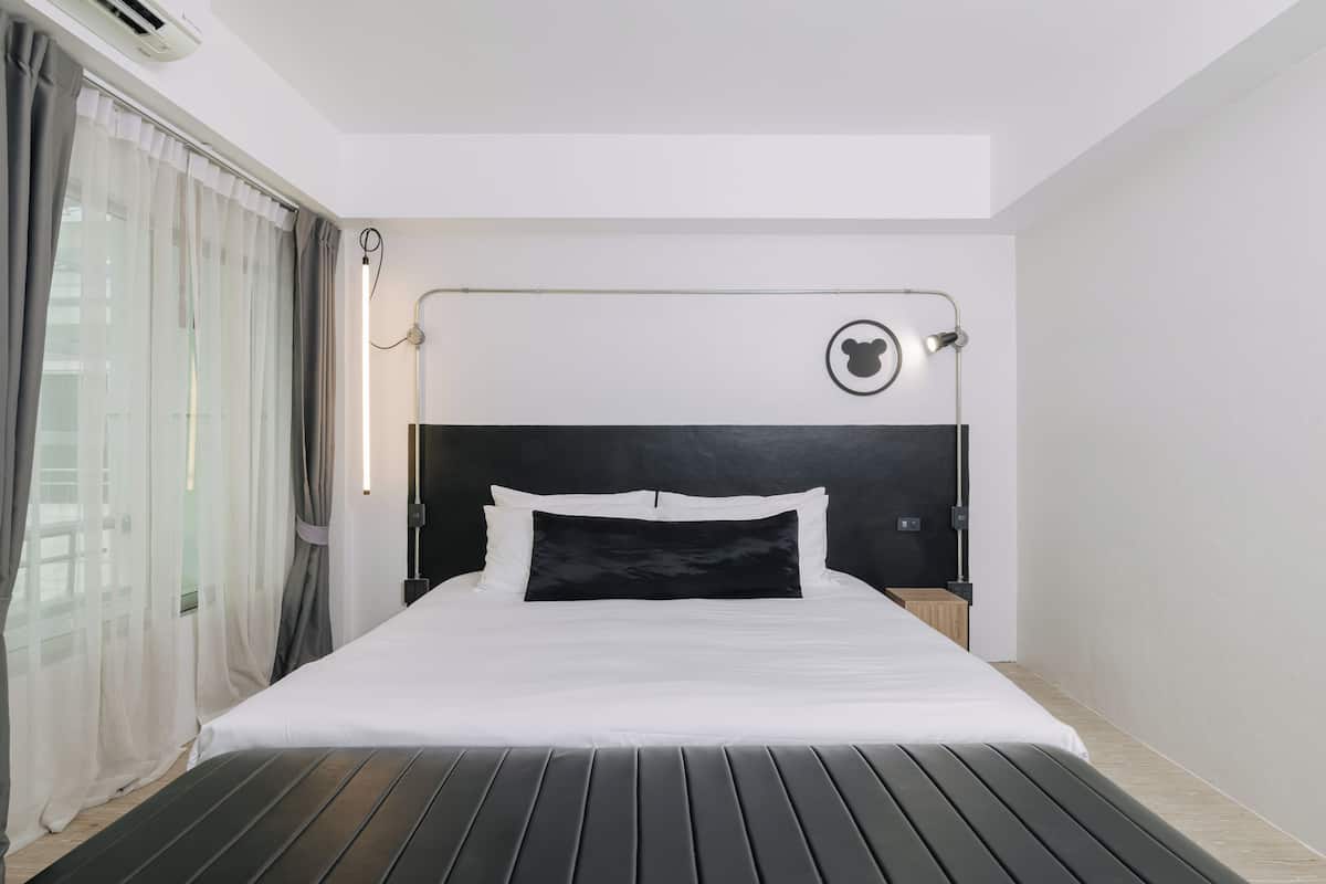 Ropa de cama de alta calidad y artículos del minibar gratis