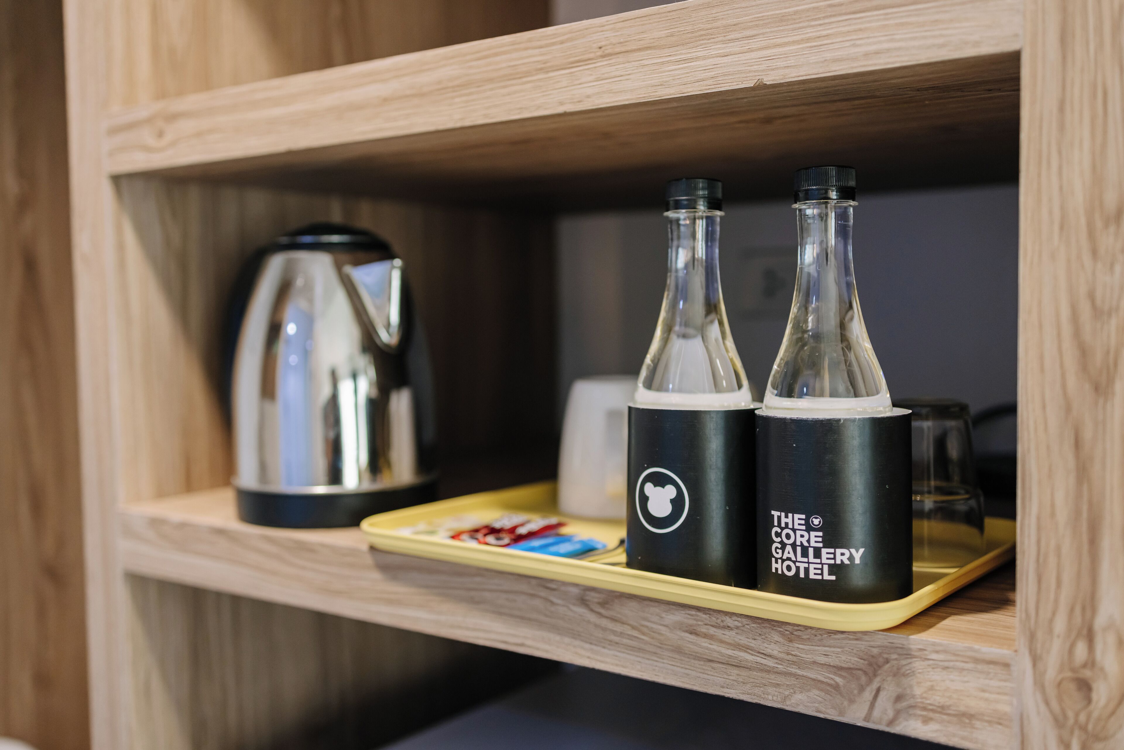 deluxe king bed room | room amenity