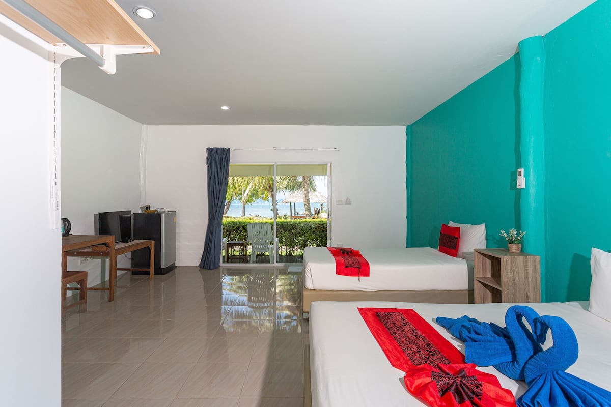 Deluxe Cottage, Beach View | 1 bilik tidur, meja, Wi-fi percuma
