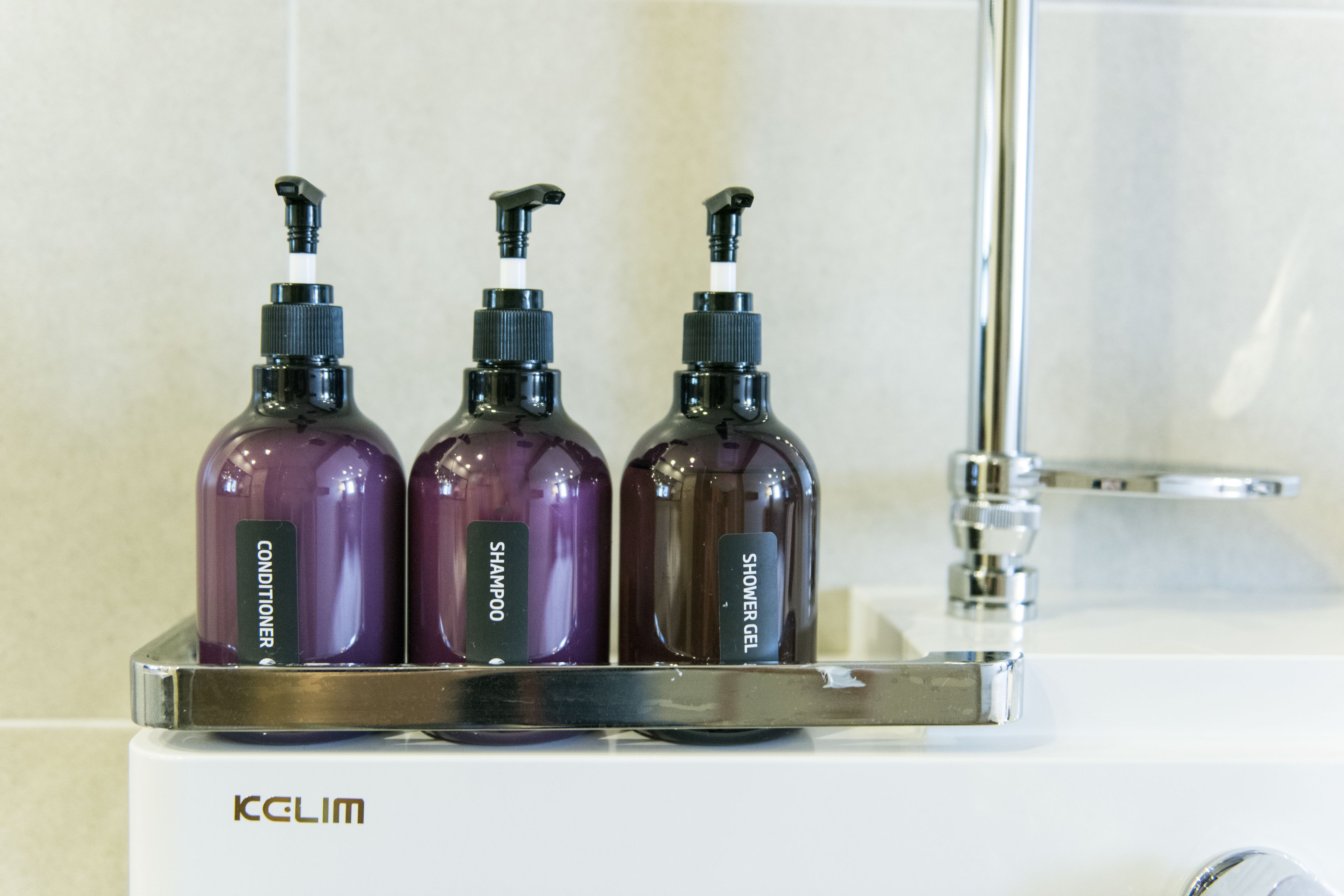 Bathroom amenities