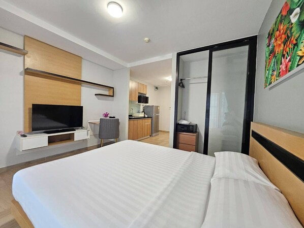 Studio, 1 grand lit | Commodité de la chambre