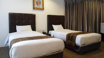Desk, iron/ironing board, free WiFi, bed sheets
