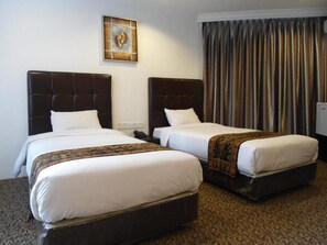 Desk, iron/ironing board, free WiFi, bed sheets