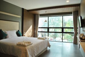 Escritorio, camas plegables/adicionales, wifi gratis y ropa de cama