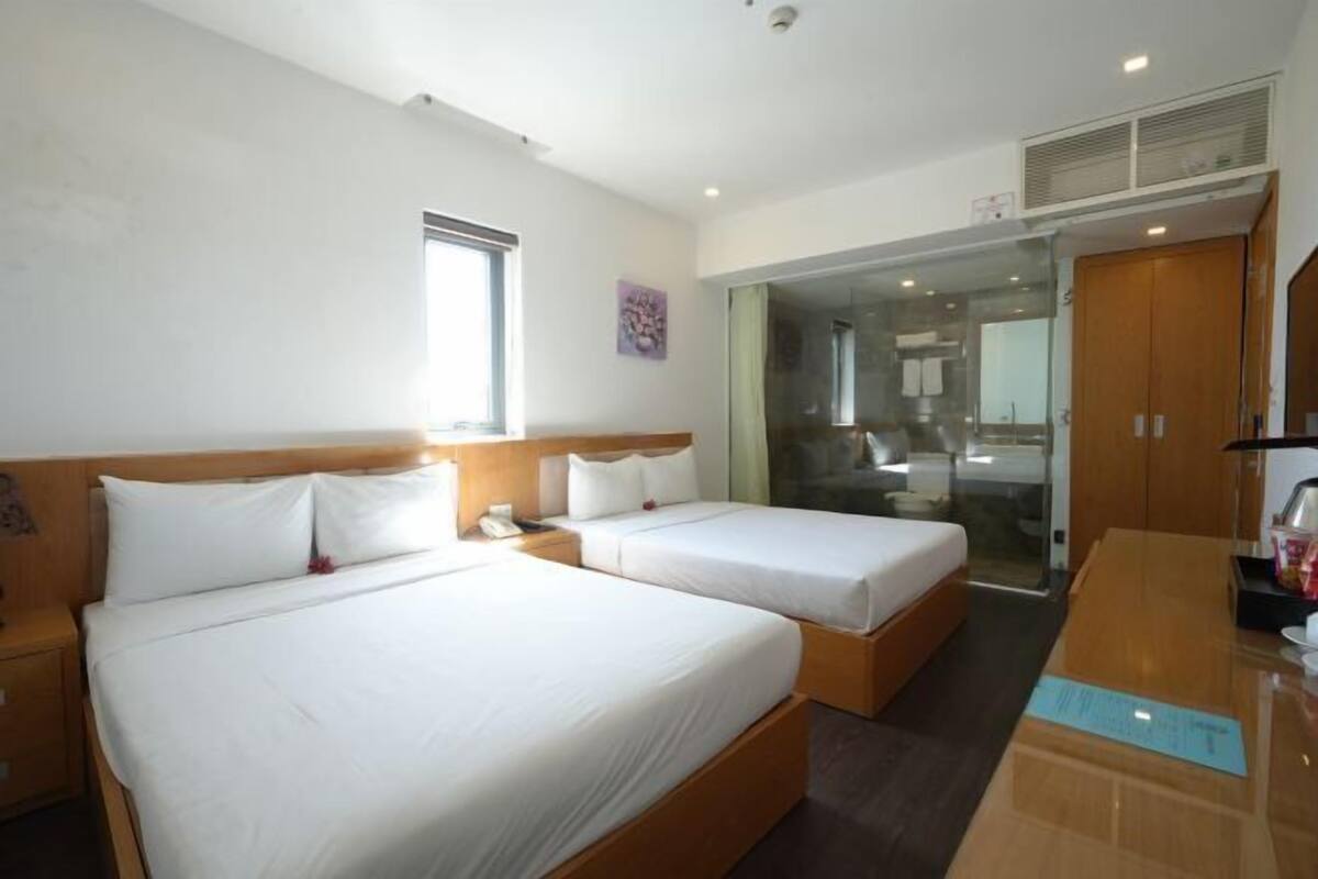 Minibar, in-room safe, desk, soundproofing