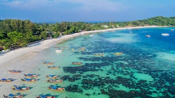 On the beach, white sand, scuba diving, snorkelling