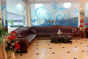 บริเวณนั่งเล่นที่ล็อบบี้