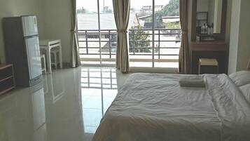 Standard Room, 1 Double Bed | Balcony