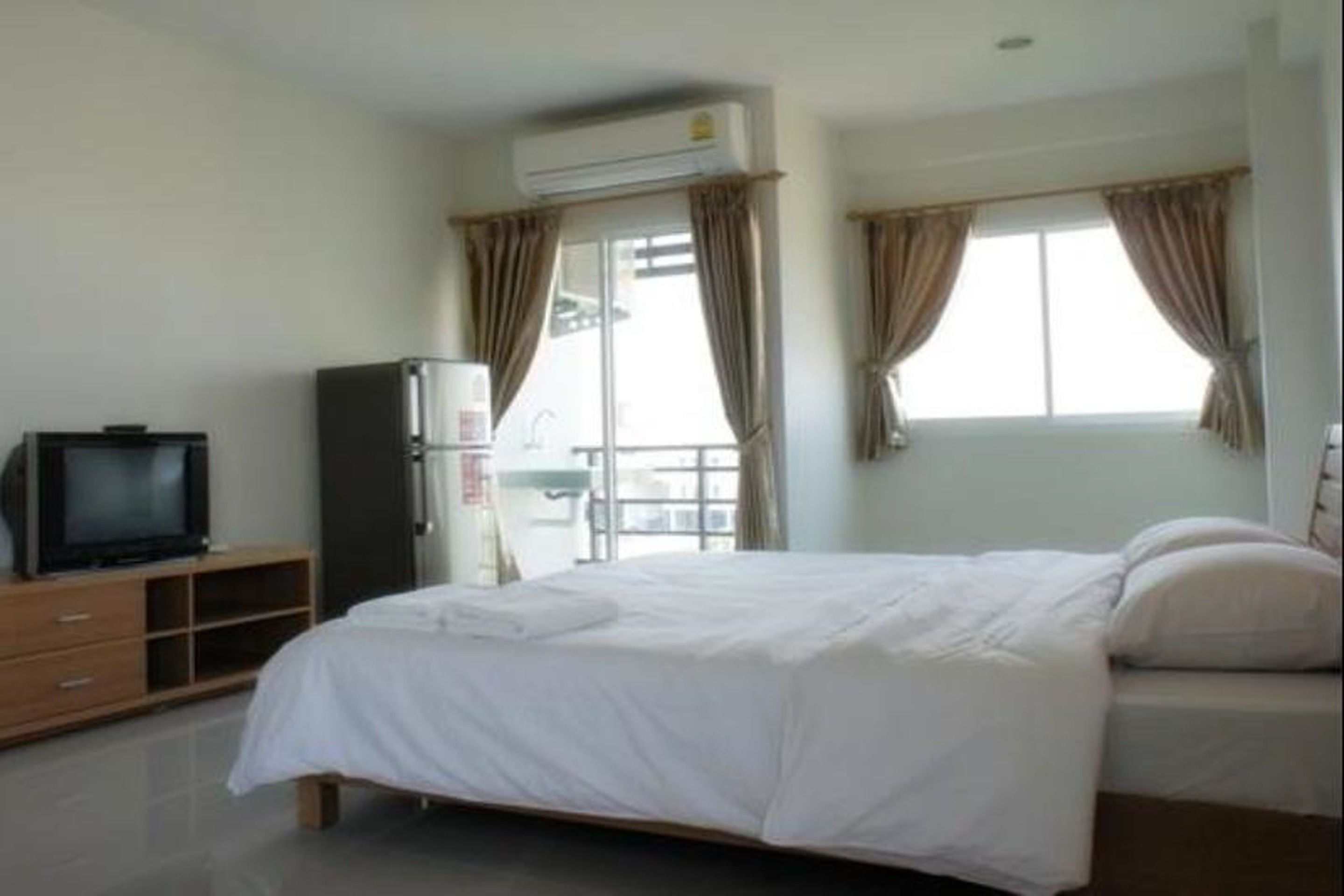 標準客房, 1 張標準雙人床 | 書桌、遮光布/窗簾、隔音、折疊床/加床