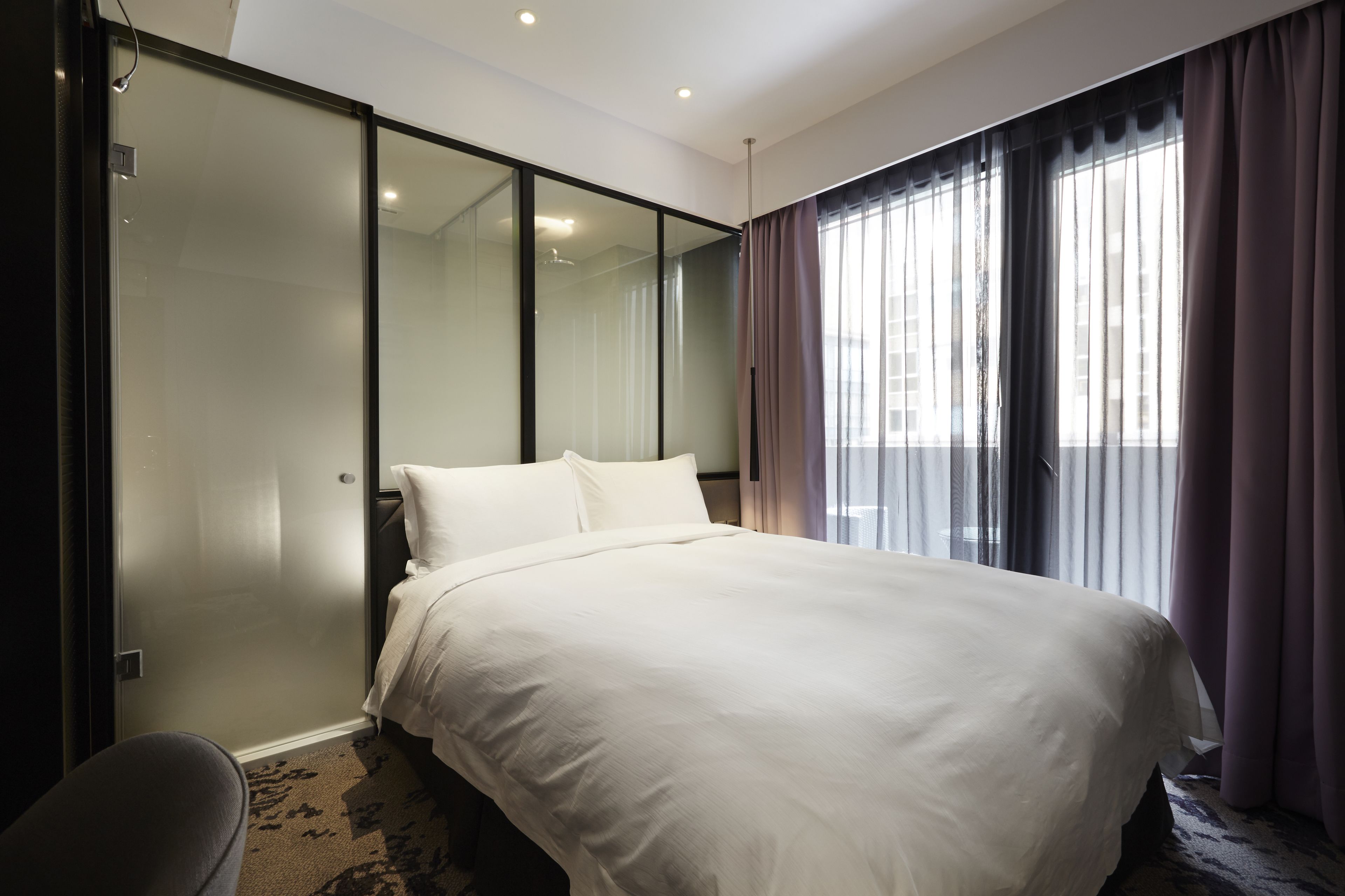 deluxe double room, balcony | 1 bedroom, premium bedding, in-room safe, desk