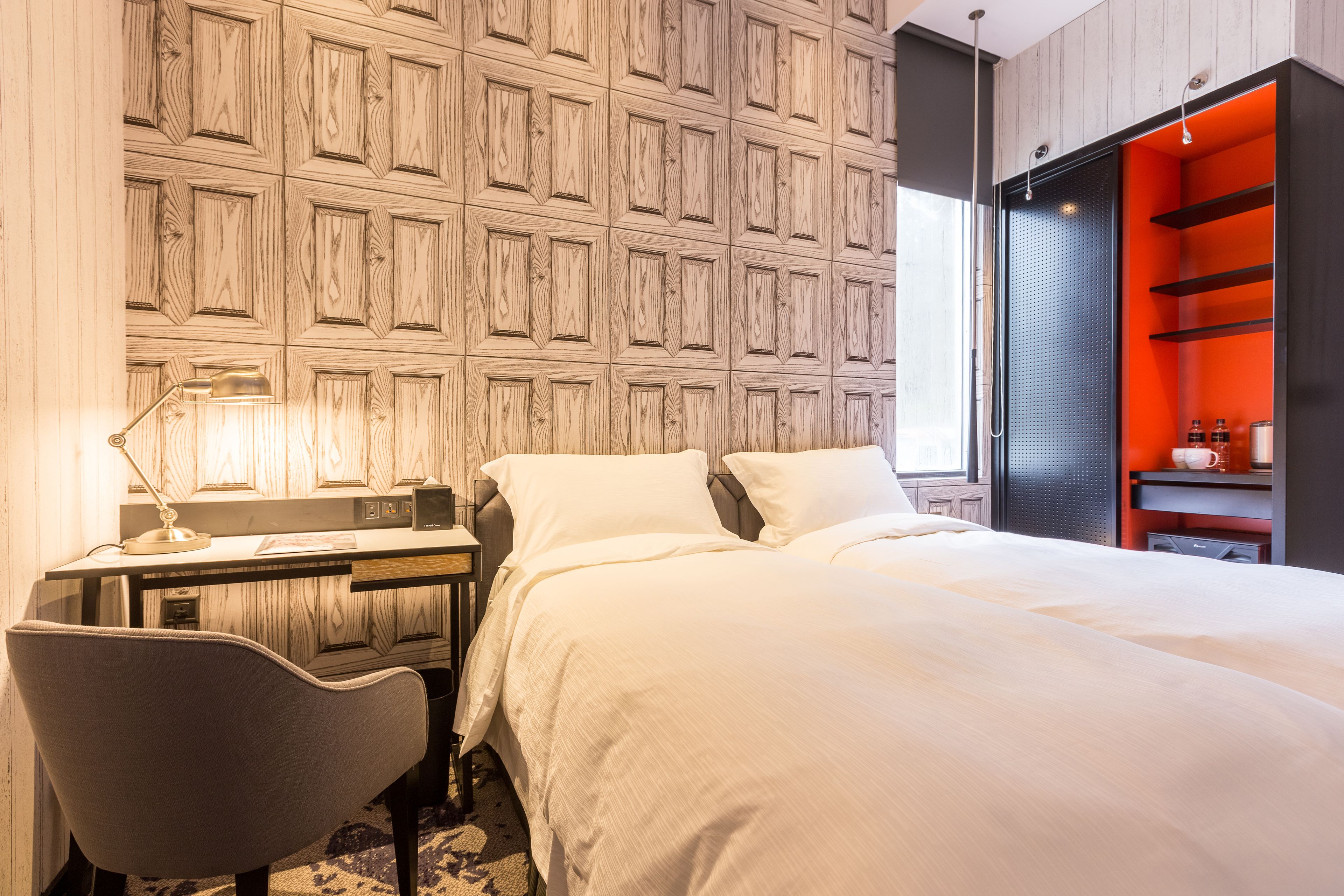 classic twin room, 2 single beds, ground floor | 1 bedroom, premium bedding, in-room safe, desk