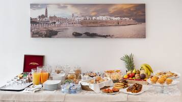 Desayuno estilo bufé