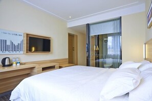 Desk, laptop workspace, blackout curtains, iron/ironing board - City Comfort Hotel (Kuala Lumpur)