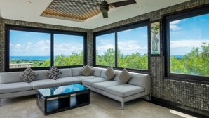 Villa, 3 Bedrooms, Ocean View | Oppholdsrom