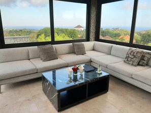 Villa, 3 Bedrooms, Ocean View | 私人简易厨房 | 冰箱、洗碗机、意式浓缩咖啡机、茶具/咖啡用具