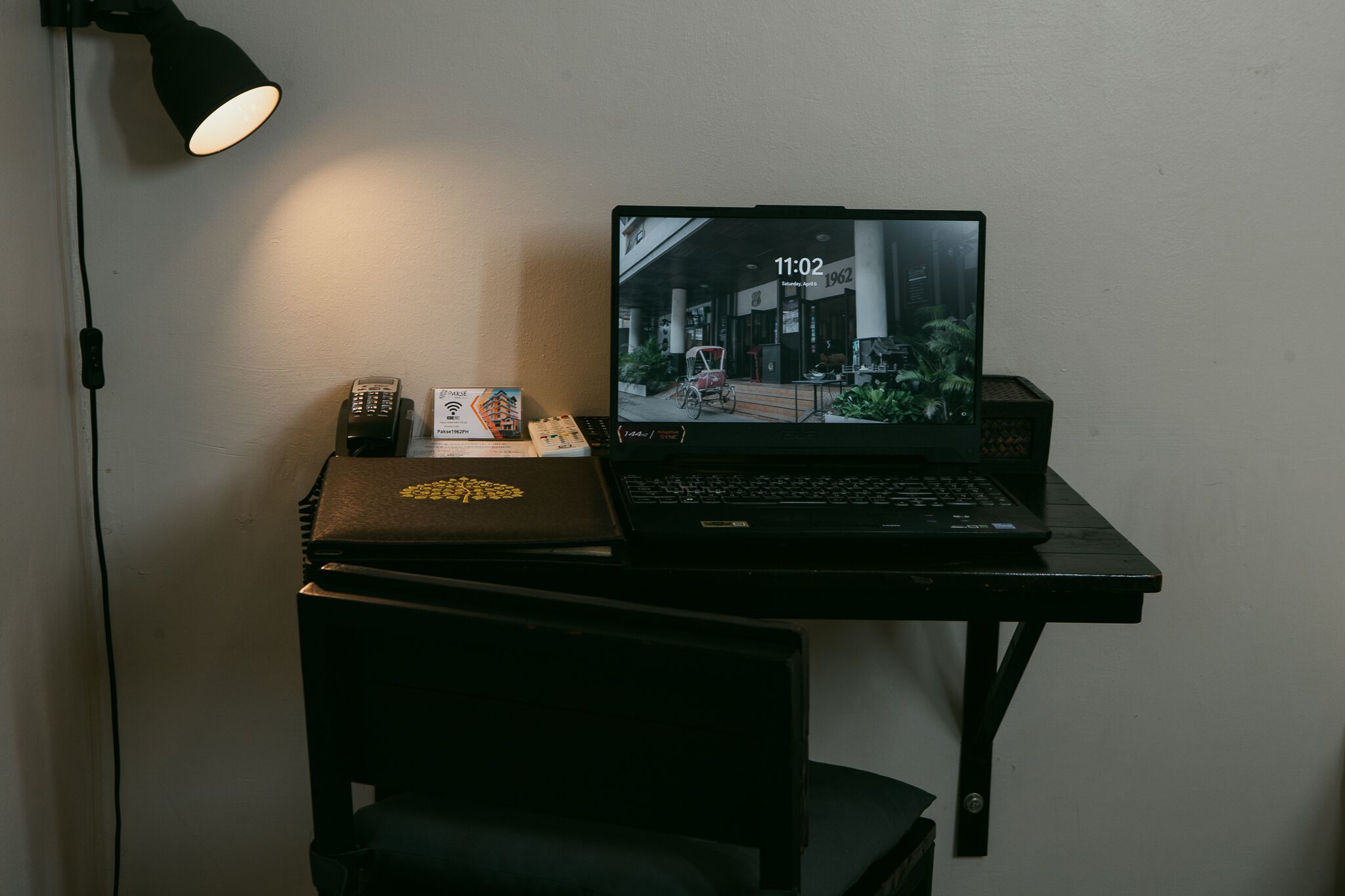 standard double room | 1 bedroom, minibar, in-room safe, desk