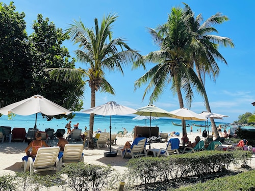 Bella Vista Beach Resort Koh Lipe