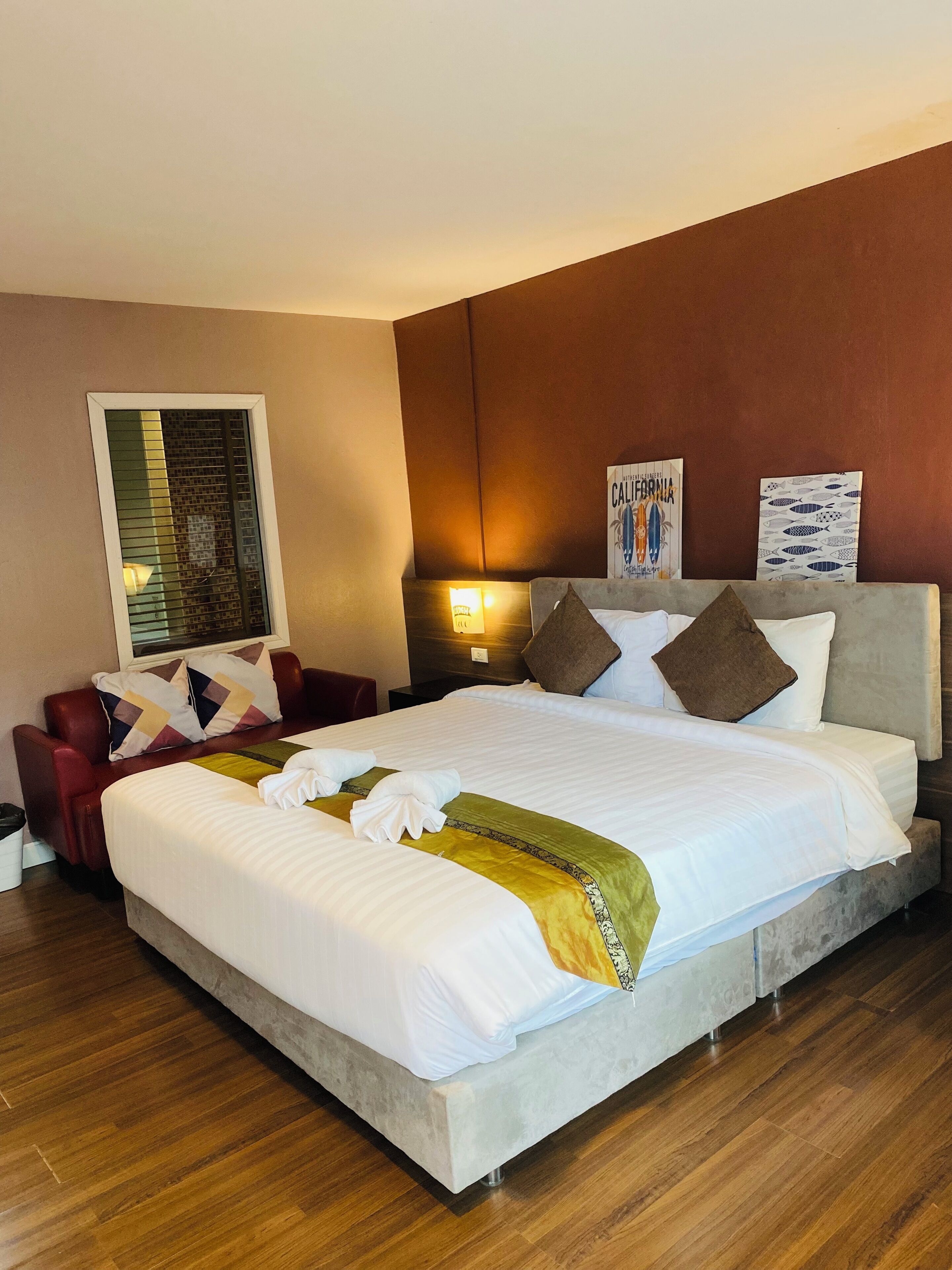 Deluxe Pavilion | Individuell dekoriert, Schreibtisch, Verdunkelungsvorhänge