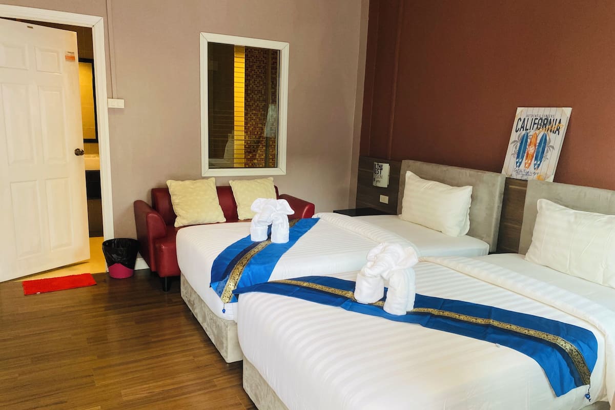 Quarto duplo luxo | Individualmente decorados, escrivaninha, cortinas blackout