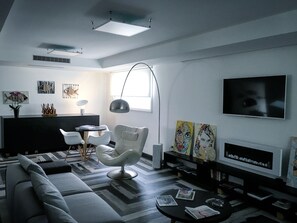 Executive-lounge