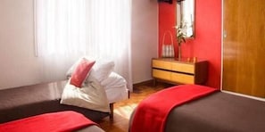 Hypo-allergenic bedding, down comforters, individually decorated - Petit Recoleta Suites (Buenos Aires)