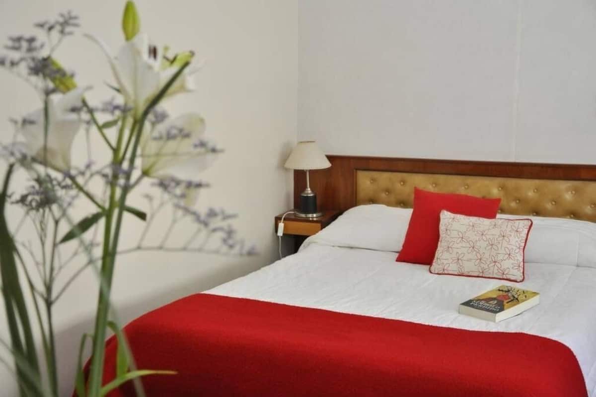 Hypo-allergenic bedding, down duvets, individually decorated