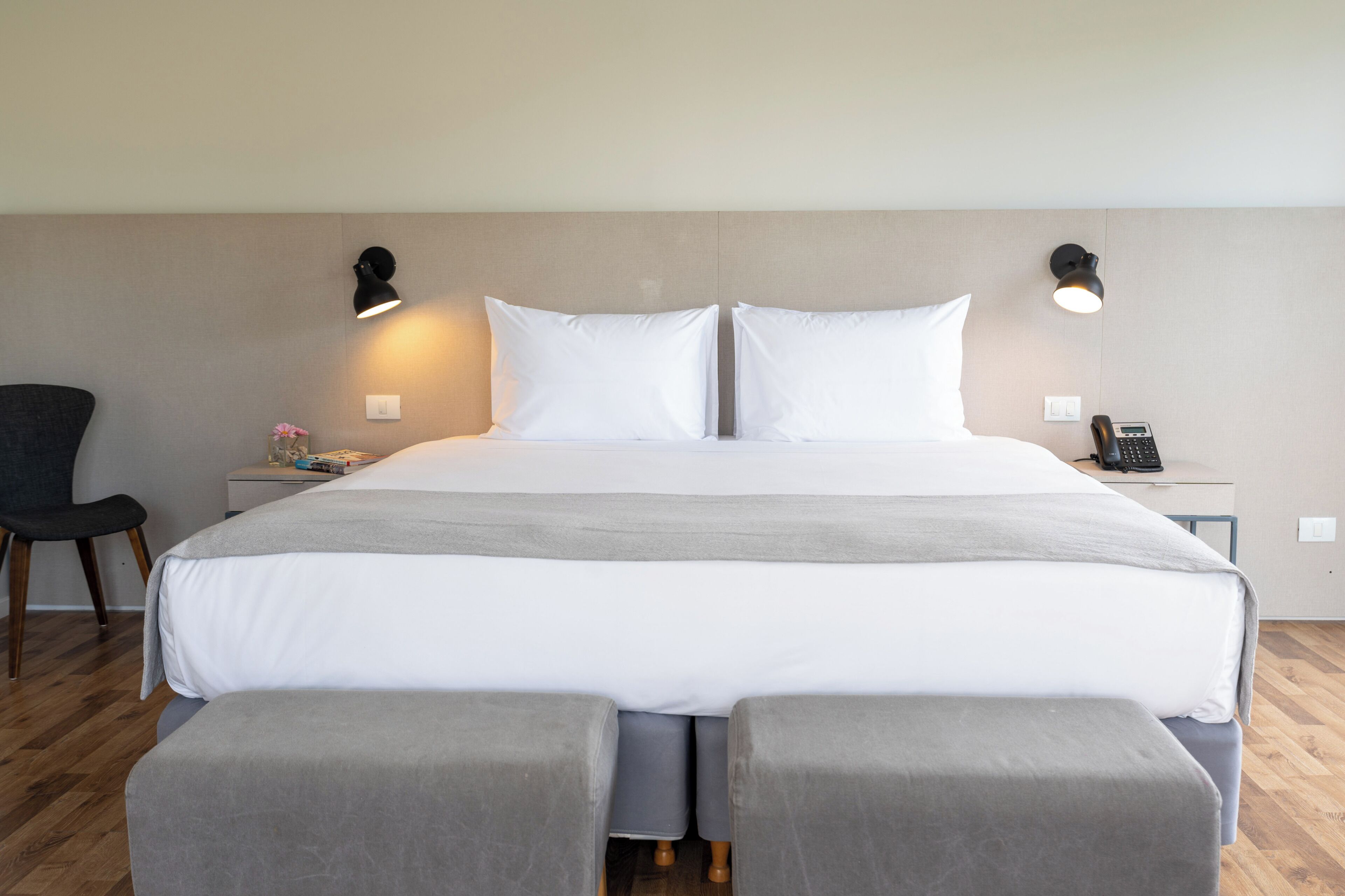 Habitación estándar con 2 camas individuales (Extra Space) | Ropa de cama de alta calidad, edredón y camas con pillow-top 
