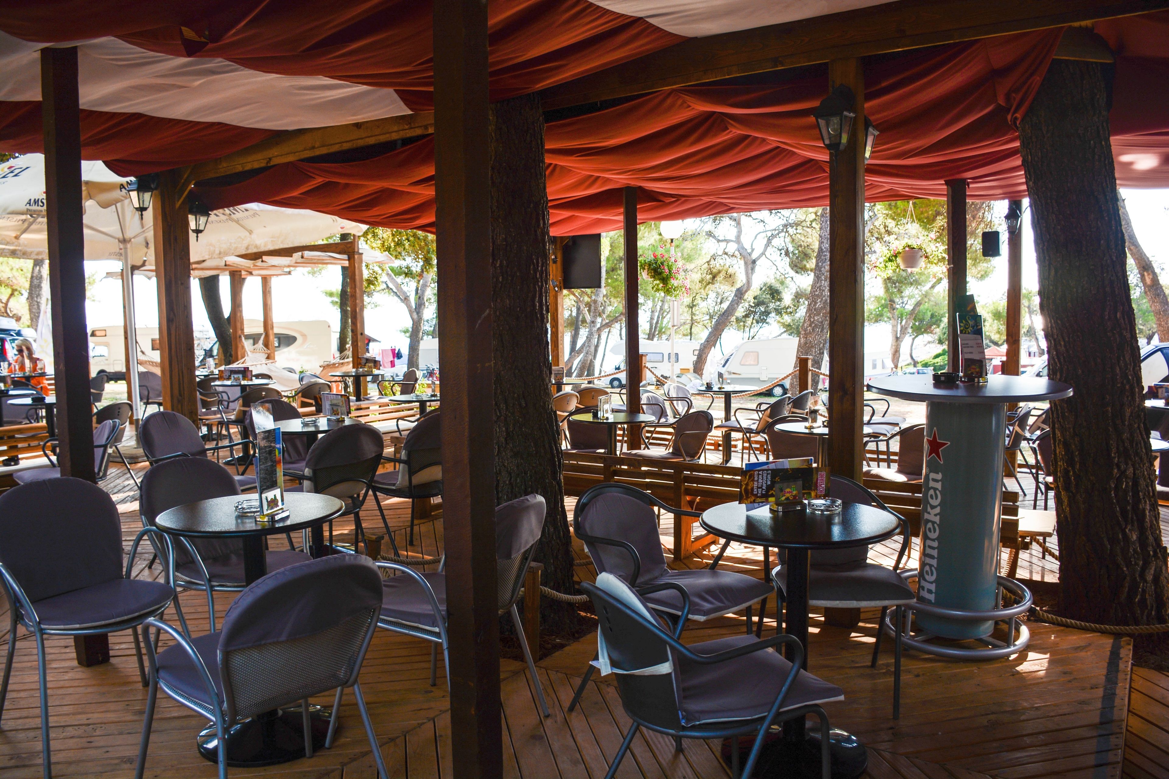 Bar pantai