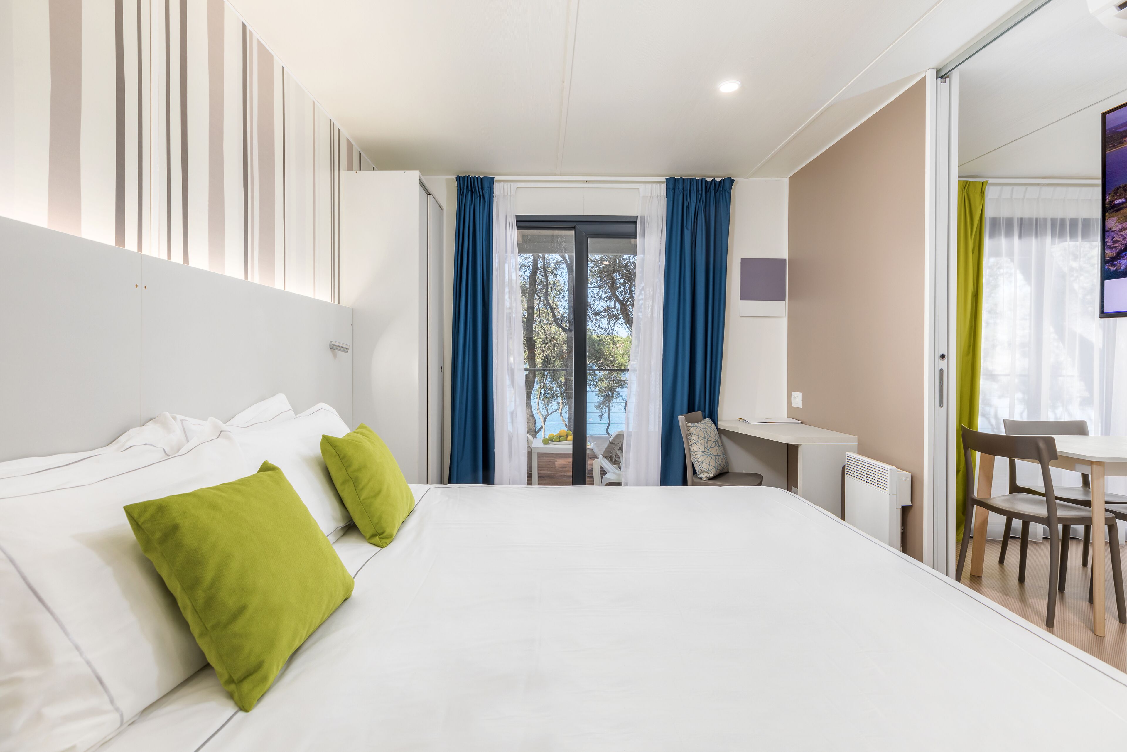 Deluxe Mobile Home, 2 Bedrooms, Terrace, Sea View | 2 bedrooms, desk, laptop workspace, free WiFi