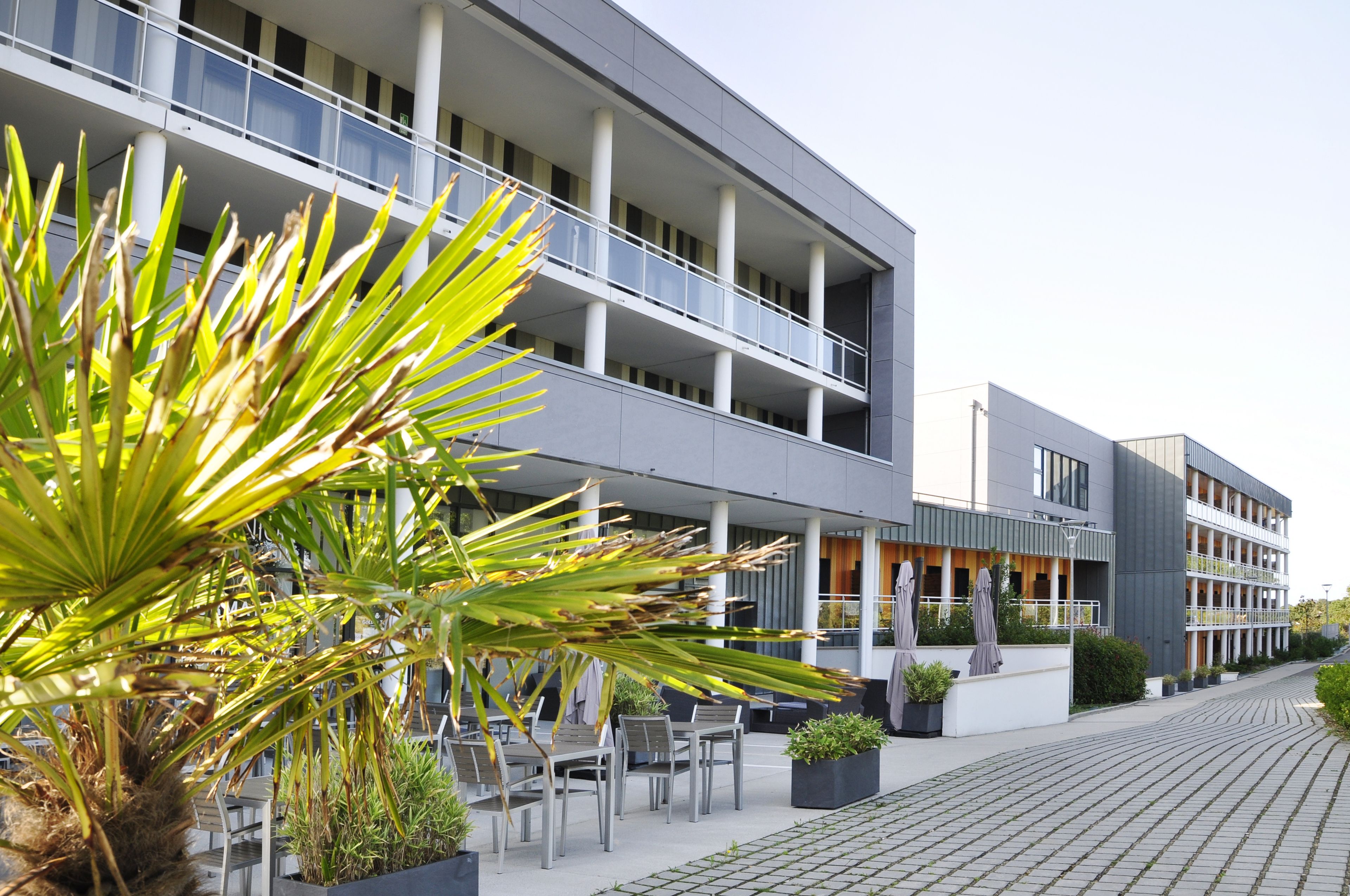 บริเวณภายนอก