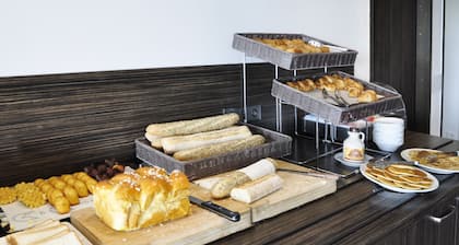 Golden Tulip Pornic Suites