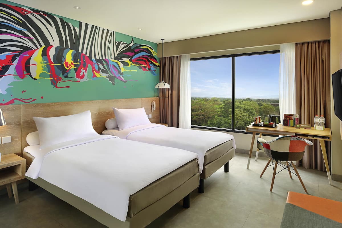 Deluxe Twin Room, 2 Single Beds, Golf View