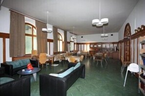 Lobby sitting area - Zentrumhaus Davos  (Davos)