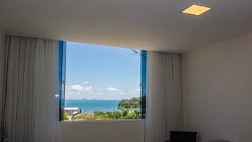 Quarto quádruplo conforto, 1 quarto, vista para o oceano | Vista do quarto