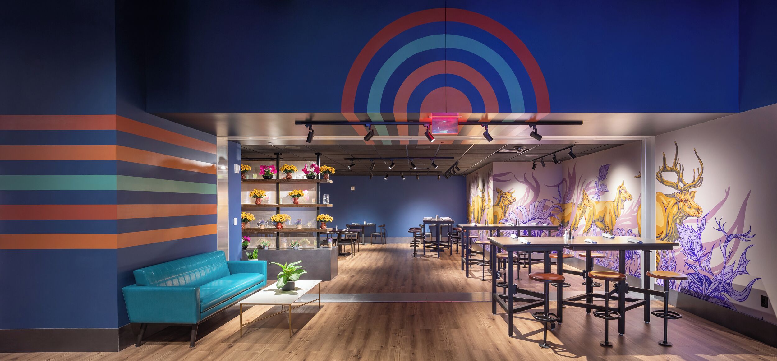 10 restaurants, breakfast, lunch, dinner served; italian cuisine