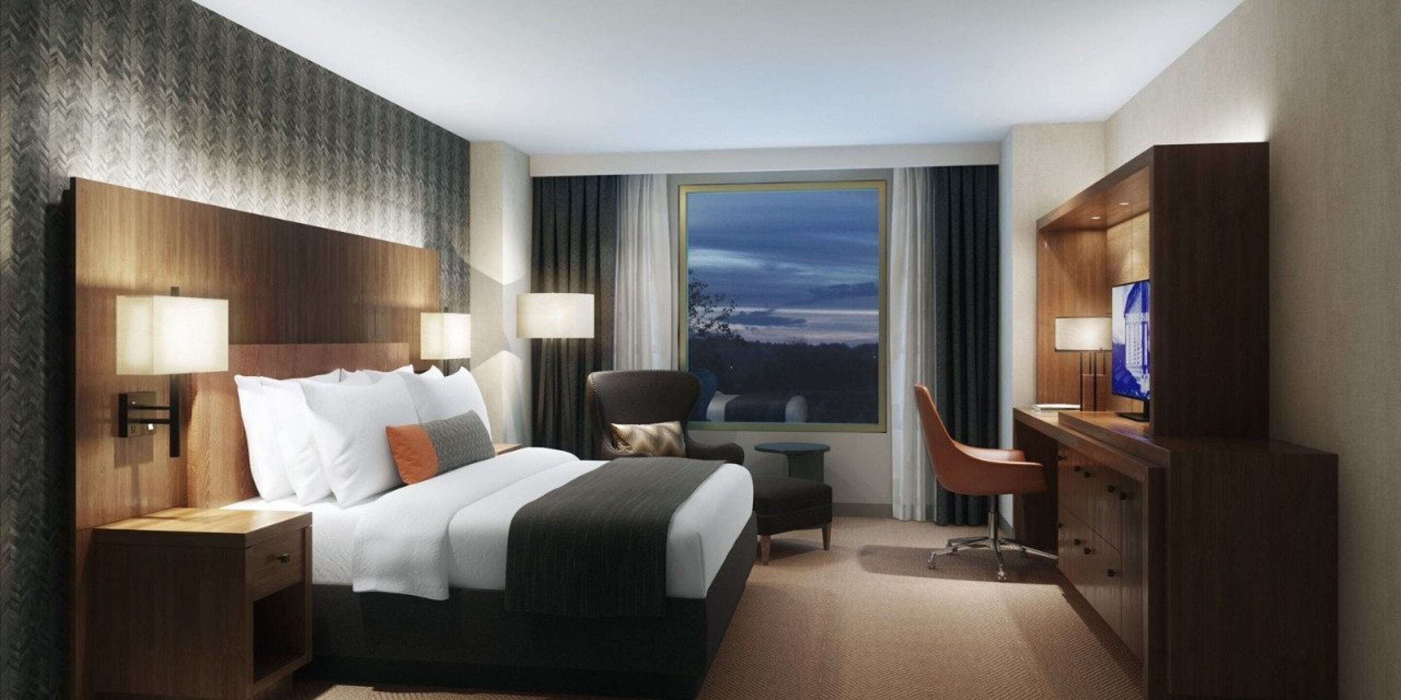 Premium bedding, in-room safe, desk, laptop workspace