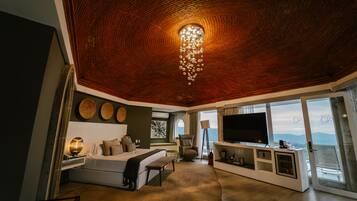 Panoramic Presidencial Suite with Jacuzzi - Vista | 埃及棉床单、高档床上用品、羽绒被、Select Comfort 床