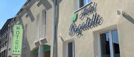 Façade de lâhĂ©bergement