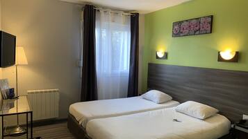 Minibar, in-room safe, desk, soundproofing