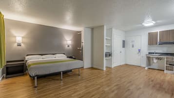 Desk, free WiFi, bed sheets