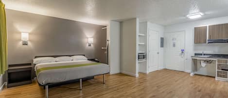 Desk, free WiFi, bed sheets