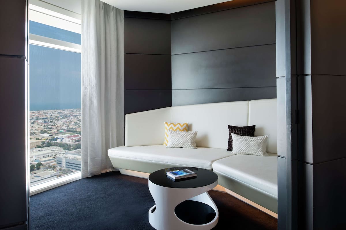 Elite penthouse, 1 kingsize bed | Uitzicht vanuit de kamer