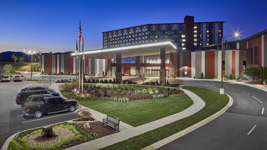 Harrah's Cherokee Valley River Casino & Hotel