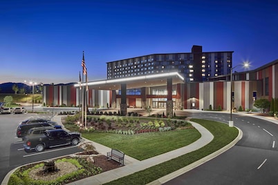 Harrah's Cherokee Valley River Casino & Hotel