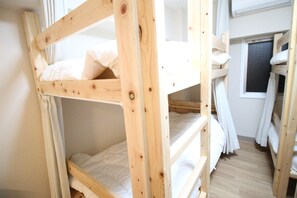 Bed in 4-Bed Female Dormitory Room, Non Smoking - Glocal Nagoya Backpackers Hostel (Nagoya)